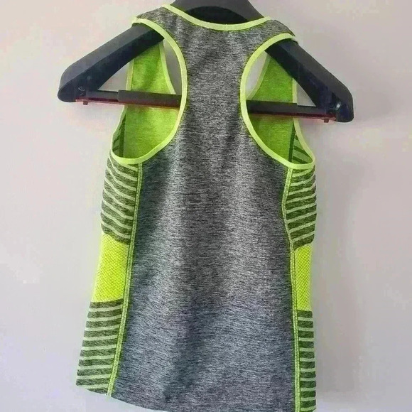 NEW MIX exercise outfit. ONE SIZE. - Picture 8 of 11